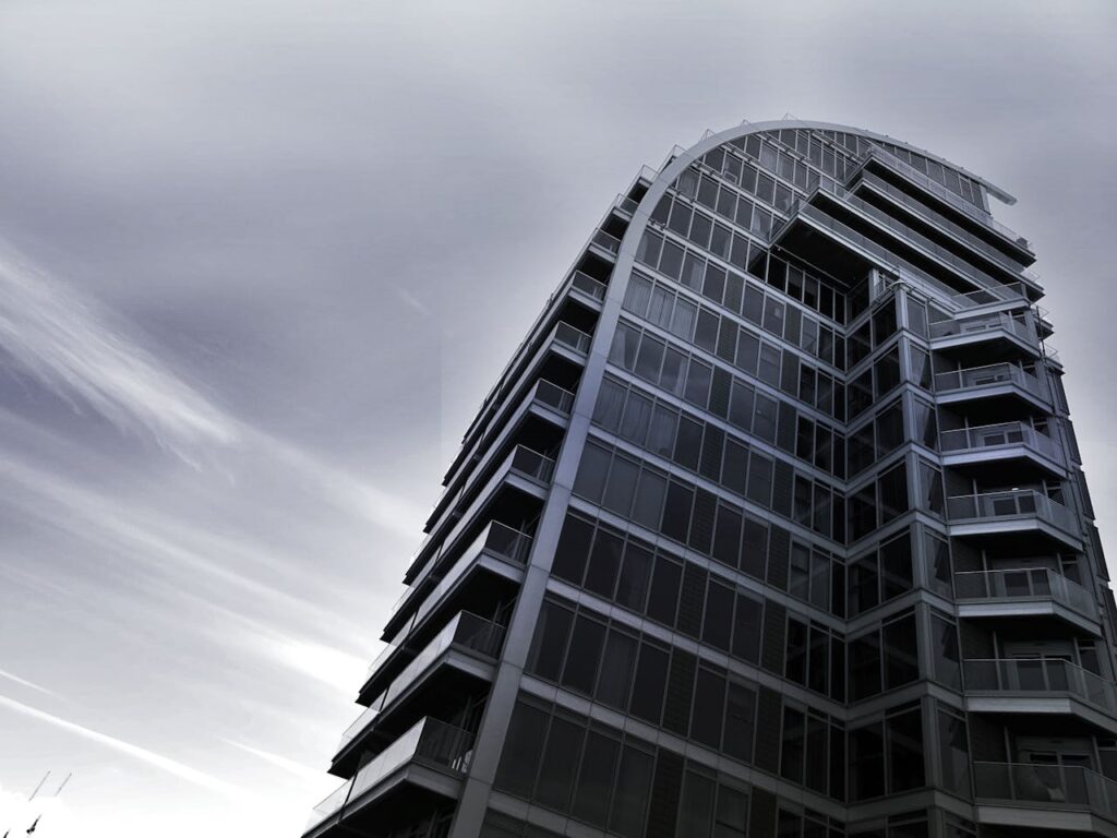 THE CASE FOR AND AGAINST THE 50-YEAR MORTGAGE